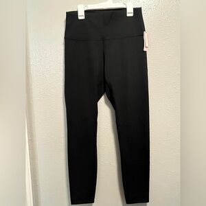 NWT Victoria's Secret Performance Leggings Size 12